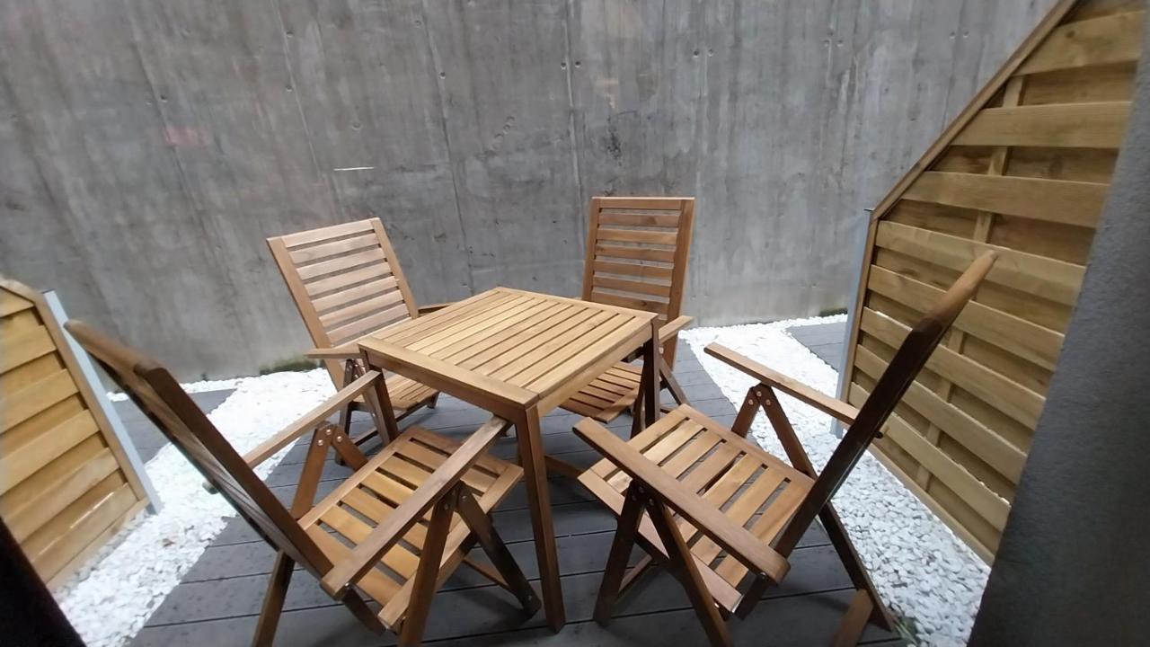 Peaceful Basement Apartment With Terrace & Free Gym Budapeszt Zewnętrze zdjęcie