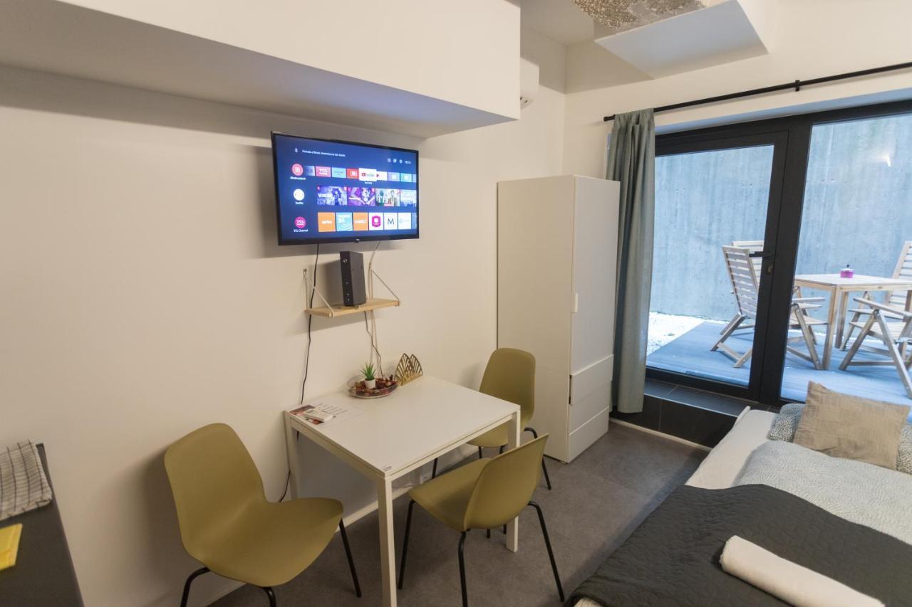 Peaceful Basement Apartment With Terrace & Free Gym Budapeszt Zewnętrze zdjęcie