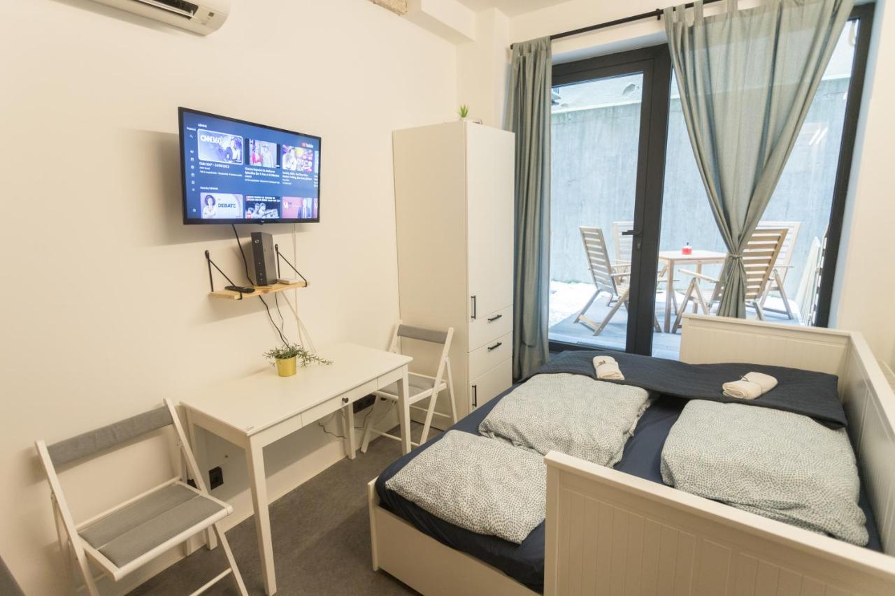 Peaceful Basement Apartment With Terrace & Free Gym Budapeszt Zewnętrze zdjęcie