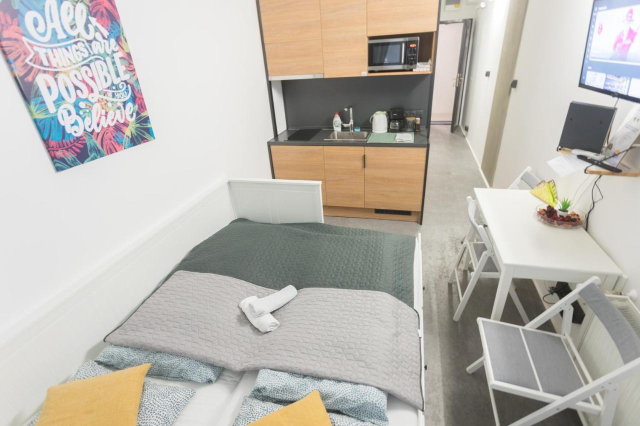 Peaceful Basement Apartment With Terrace & Free Gym Budapeszt Zewnętrze zdjęcie
