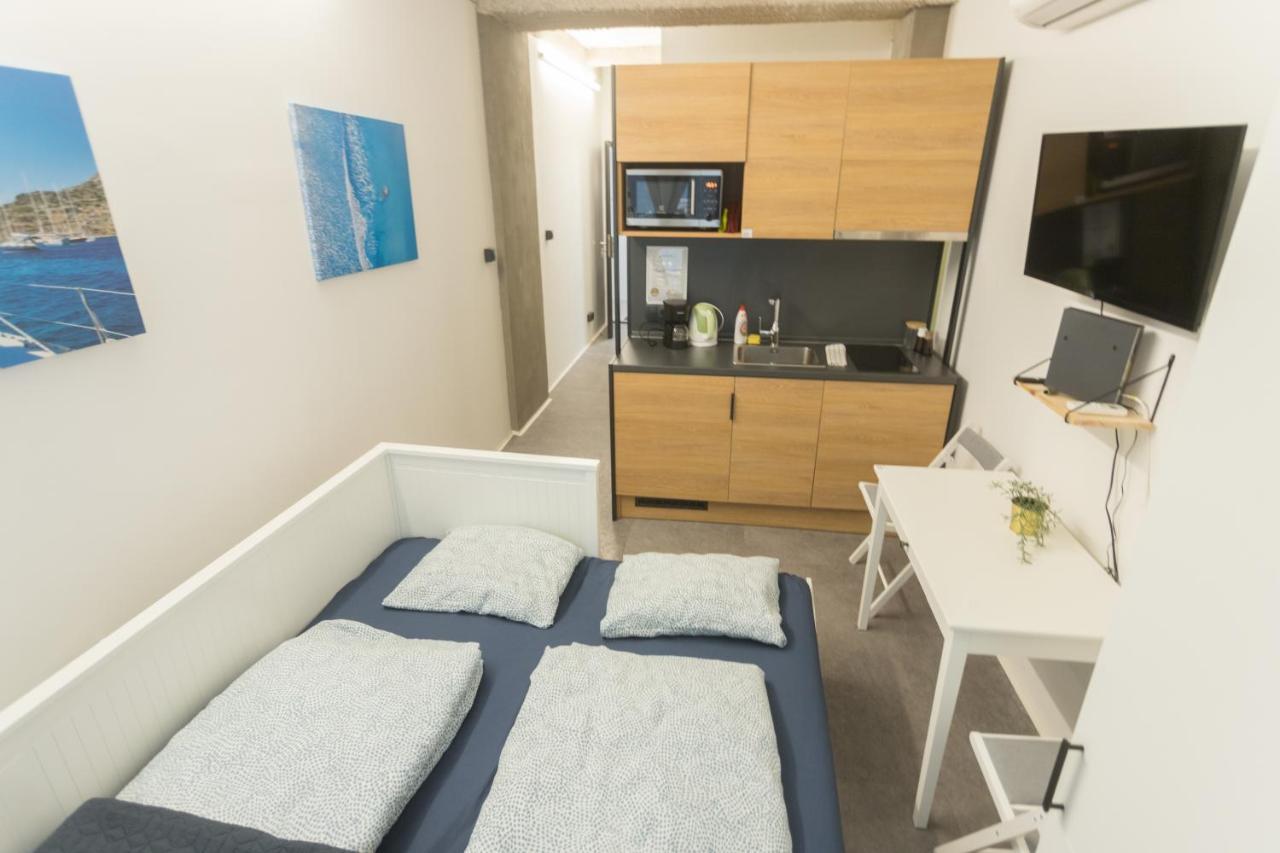 Peaceful Basement Apartment With Terrace & Free Gym Budapeszt Zewnętrze zdjęcie